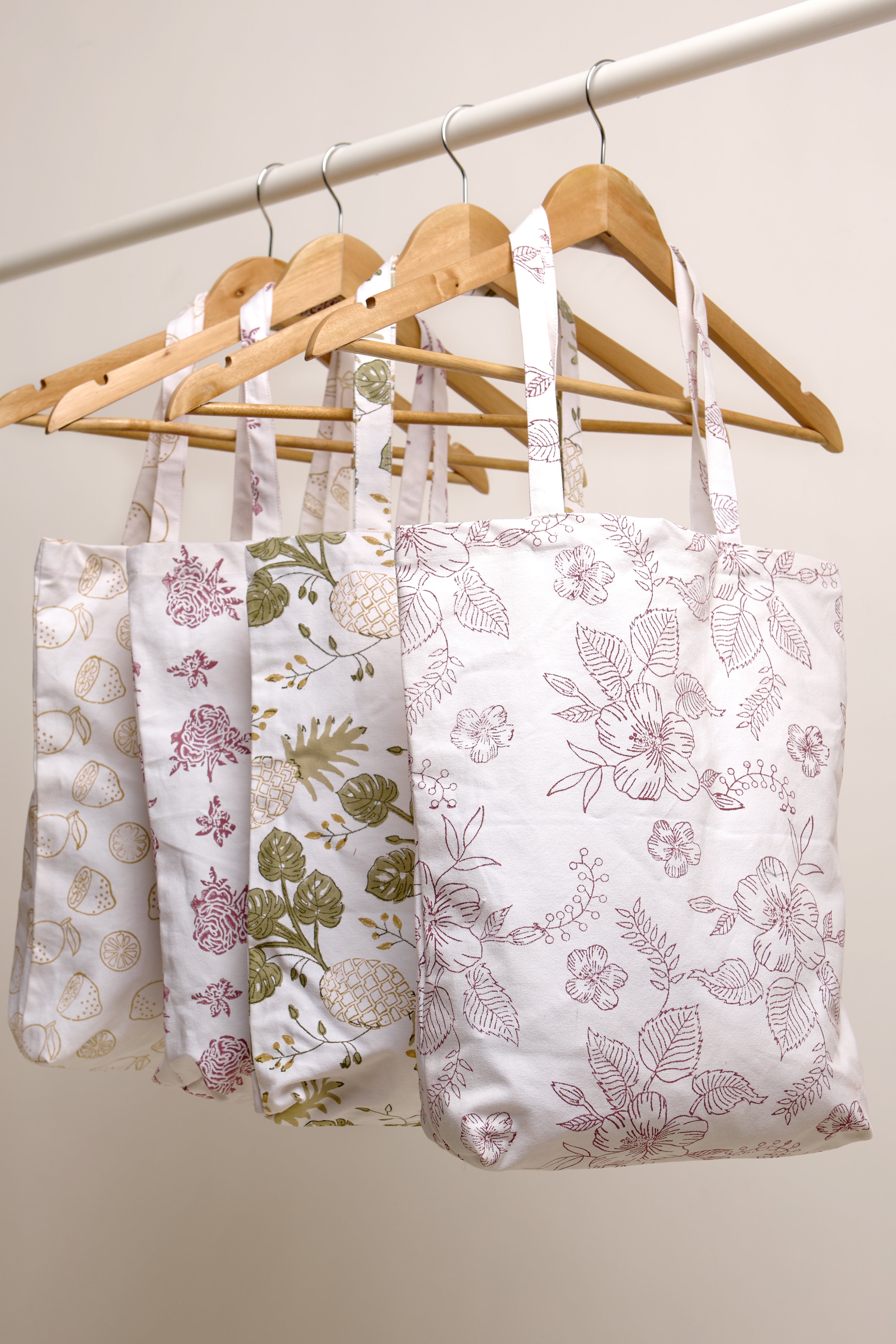 Rose Tote Bag